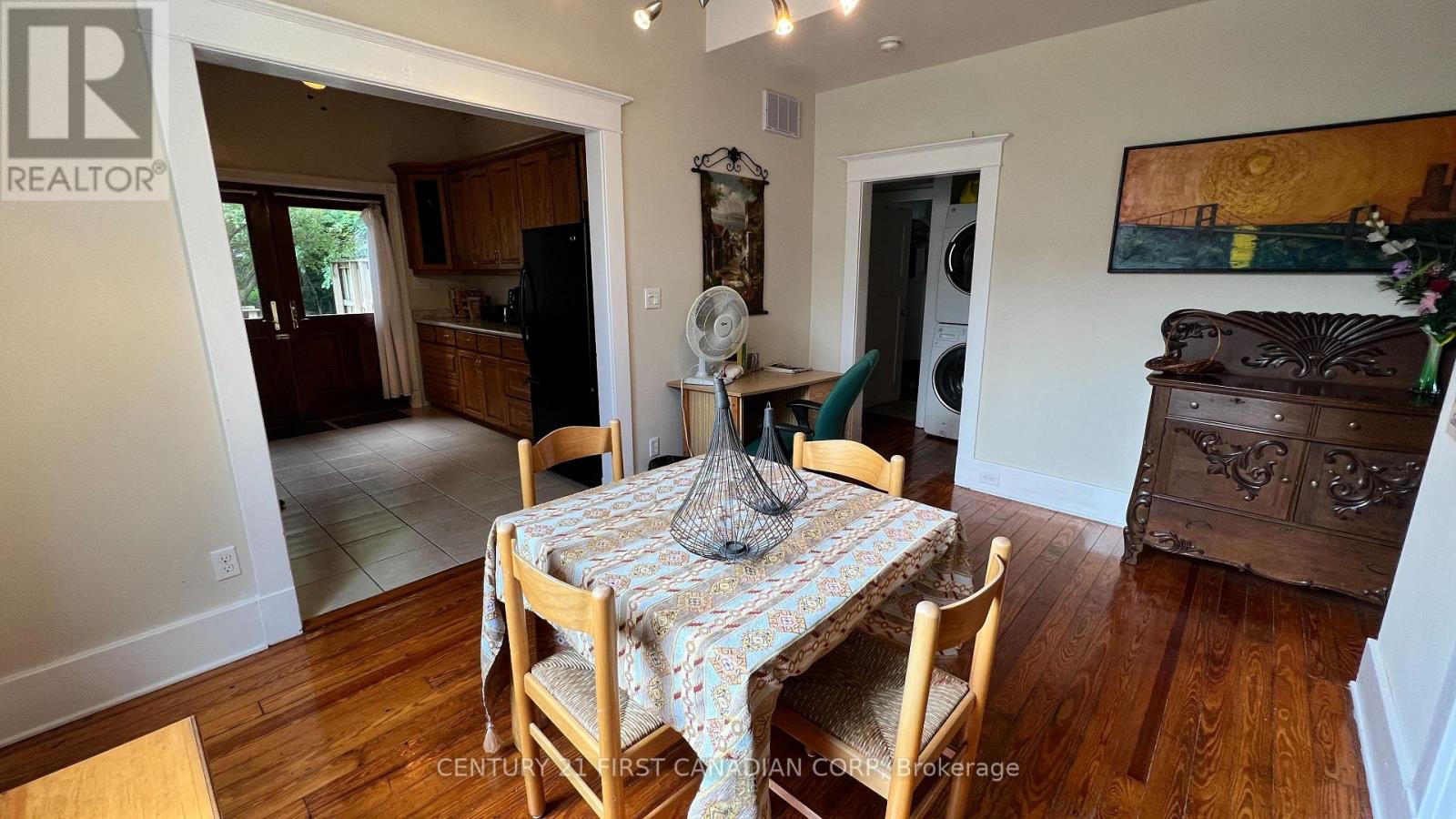 52 Becher Street Property Photo 7