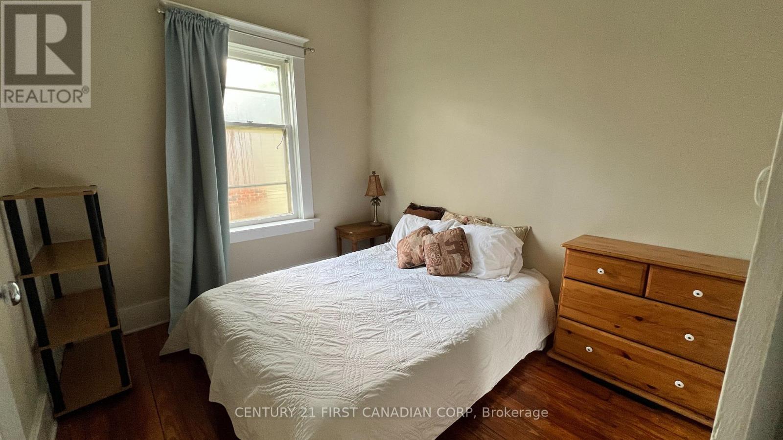 52 Becher Street Property Photo 15