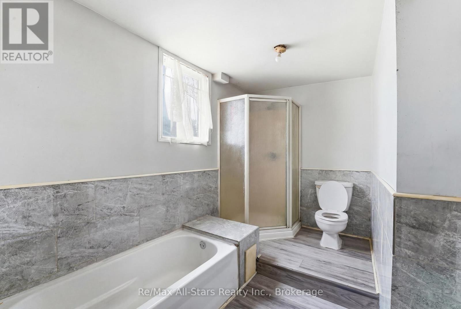 19 Christopher Street Property Photo 7