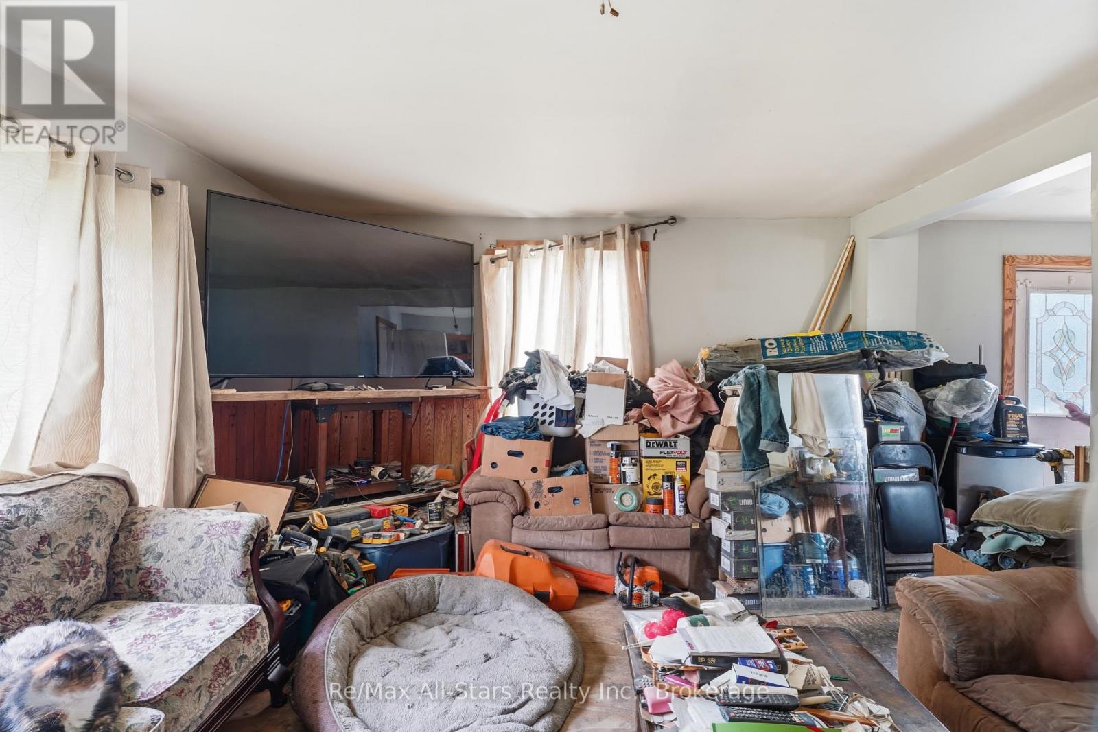 19 Christopher Street Property Photo 10