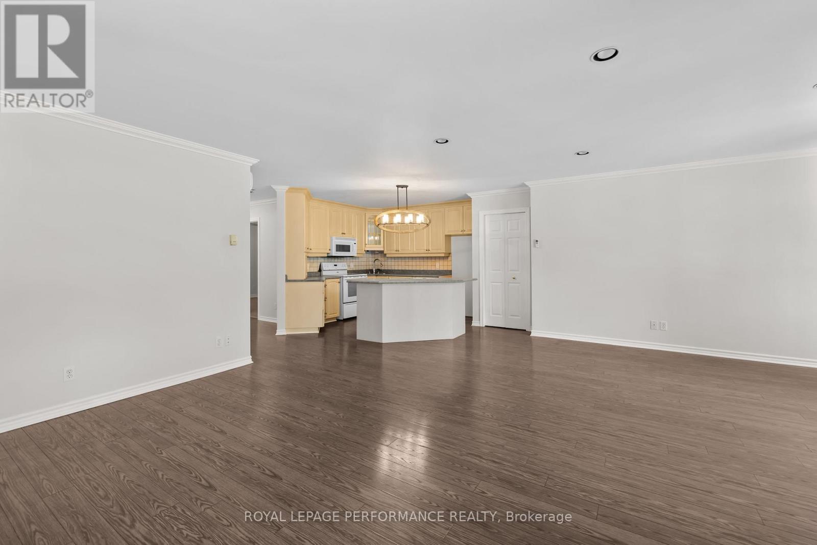 28 Queen Street Property Photo 22