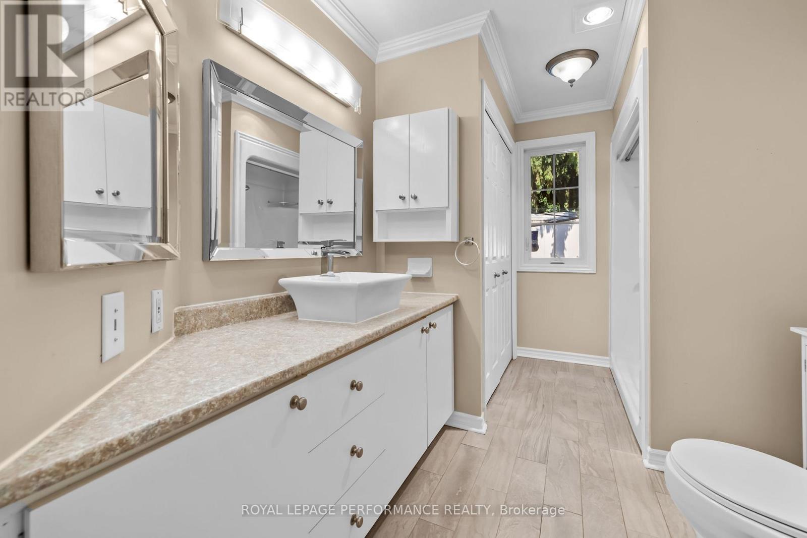 28 Queen Street Property Photo 30