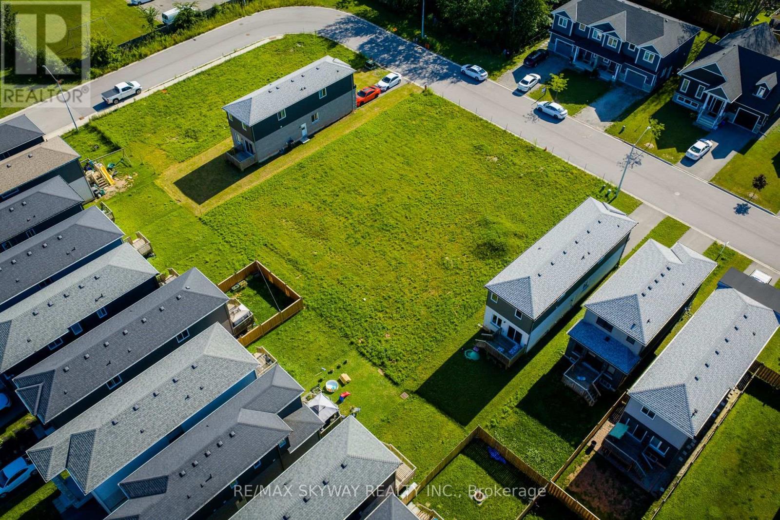 215 Iva Street Property Photo 13