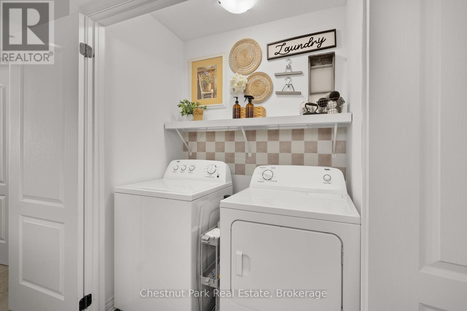 5 Brookside Crossing Property Photo 26