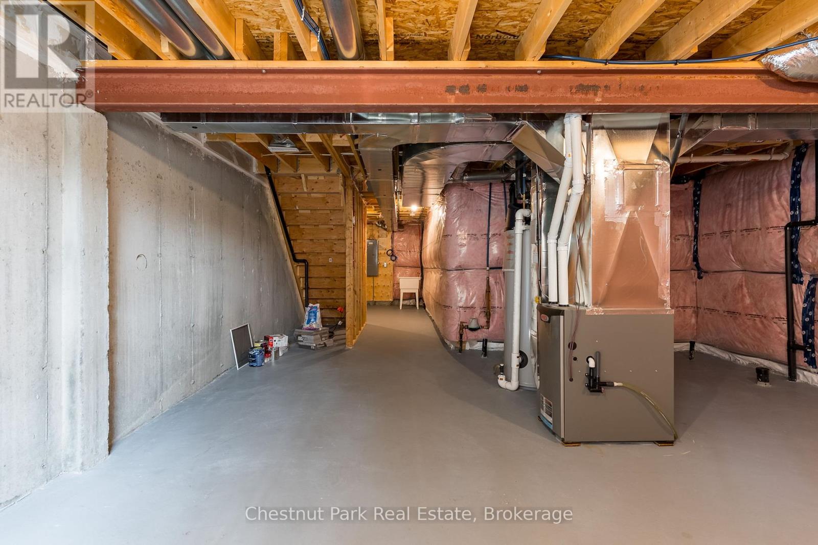 5 Brookside Crossing Property Photo 27