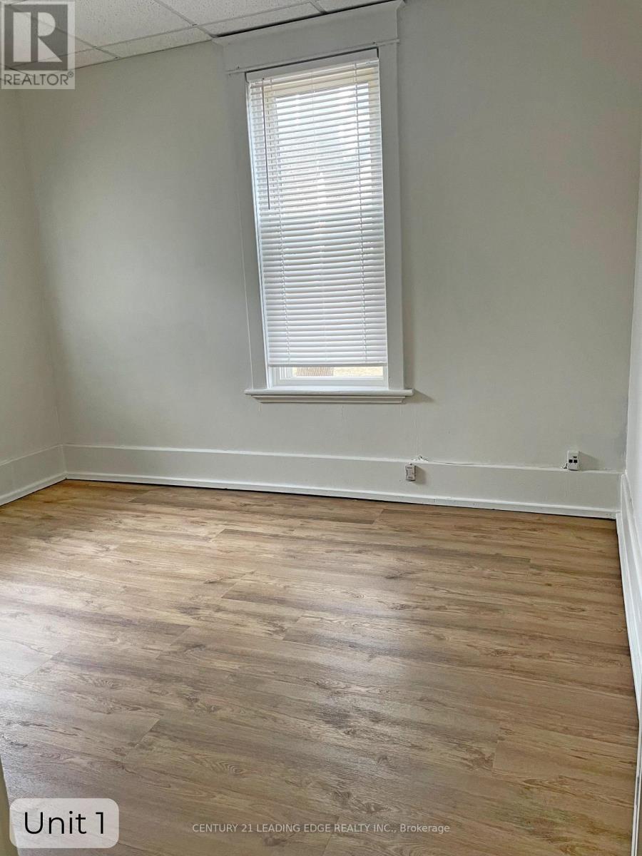 23 Queen Street Property Photo 11