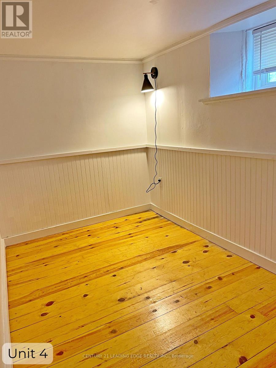 23 Queen Street Property Photo 32