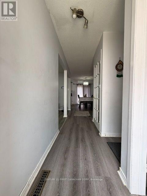 42 - 1855 Aldersbrook Road W Property Photo 5