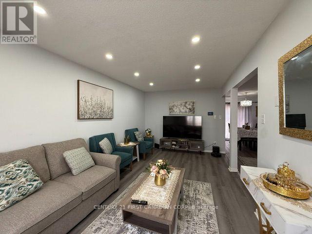 42 - 1855 Aldersbrook Road W Property Photo 10