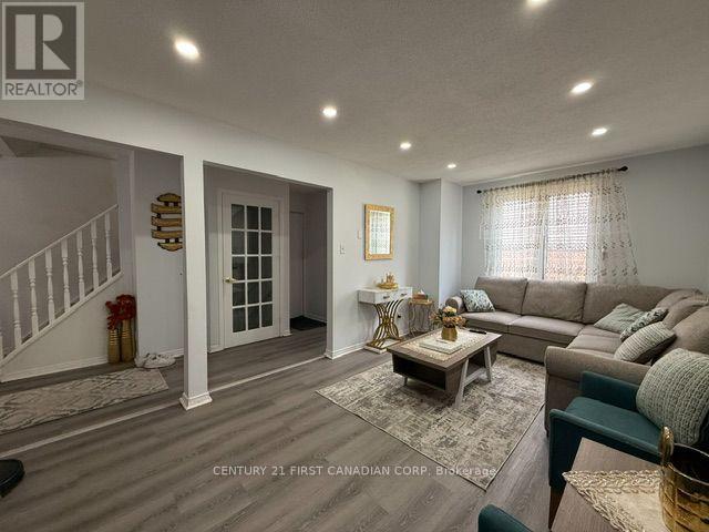 42 - 1855 Aldersbrook Road W Property Photo 12