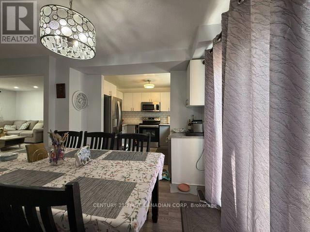 42 - 1855 Aldersbrook Road W Property Photo 17