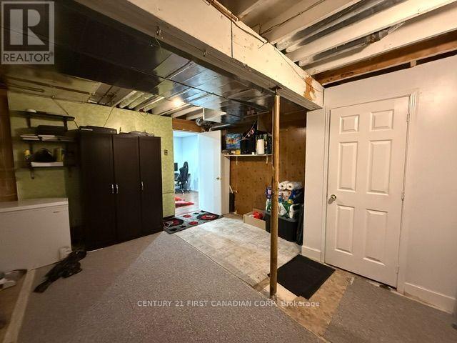 42 - 1855 Aldersbrook Road W Property Photo 41