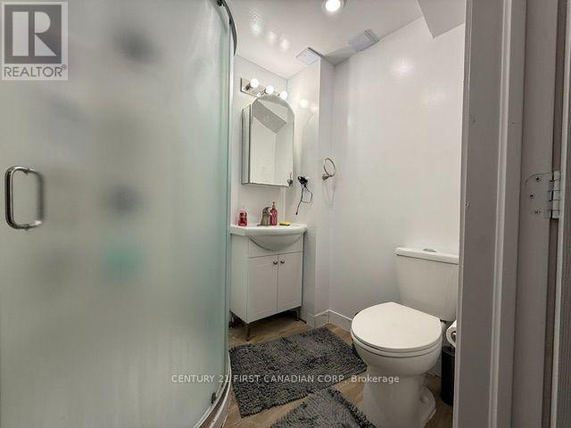 42 - 1855 Aldersbrook Road W Property Photo 42