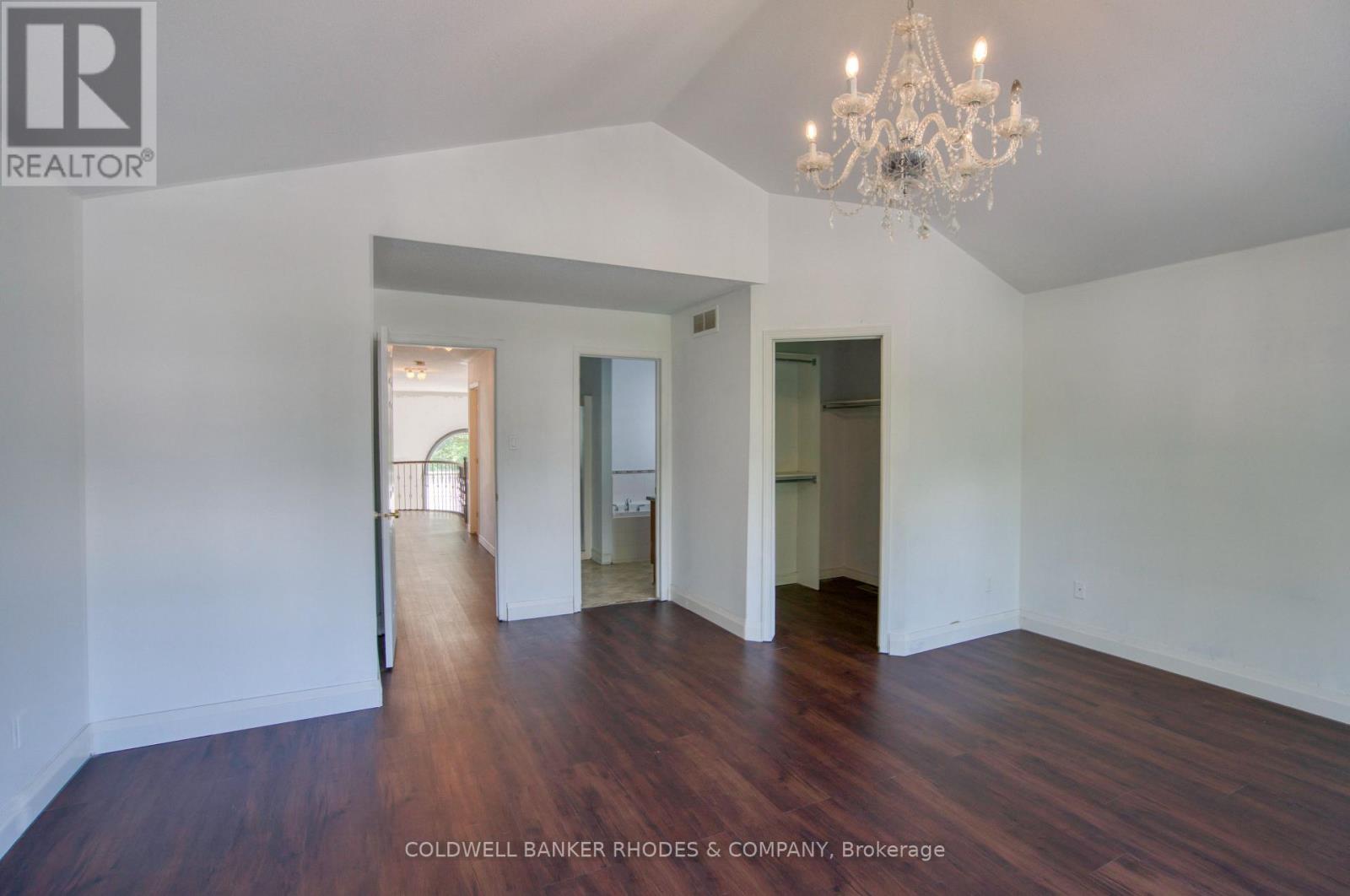32 Catterick Crescent Property Photo 15