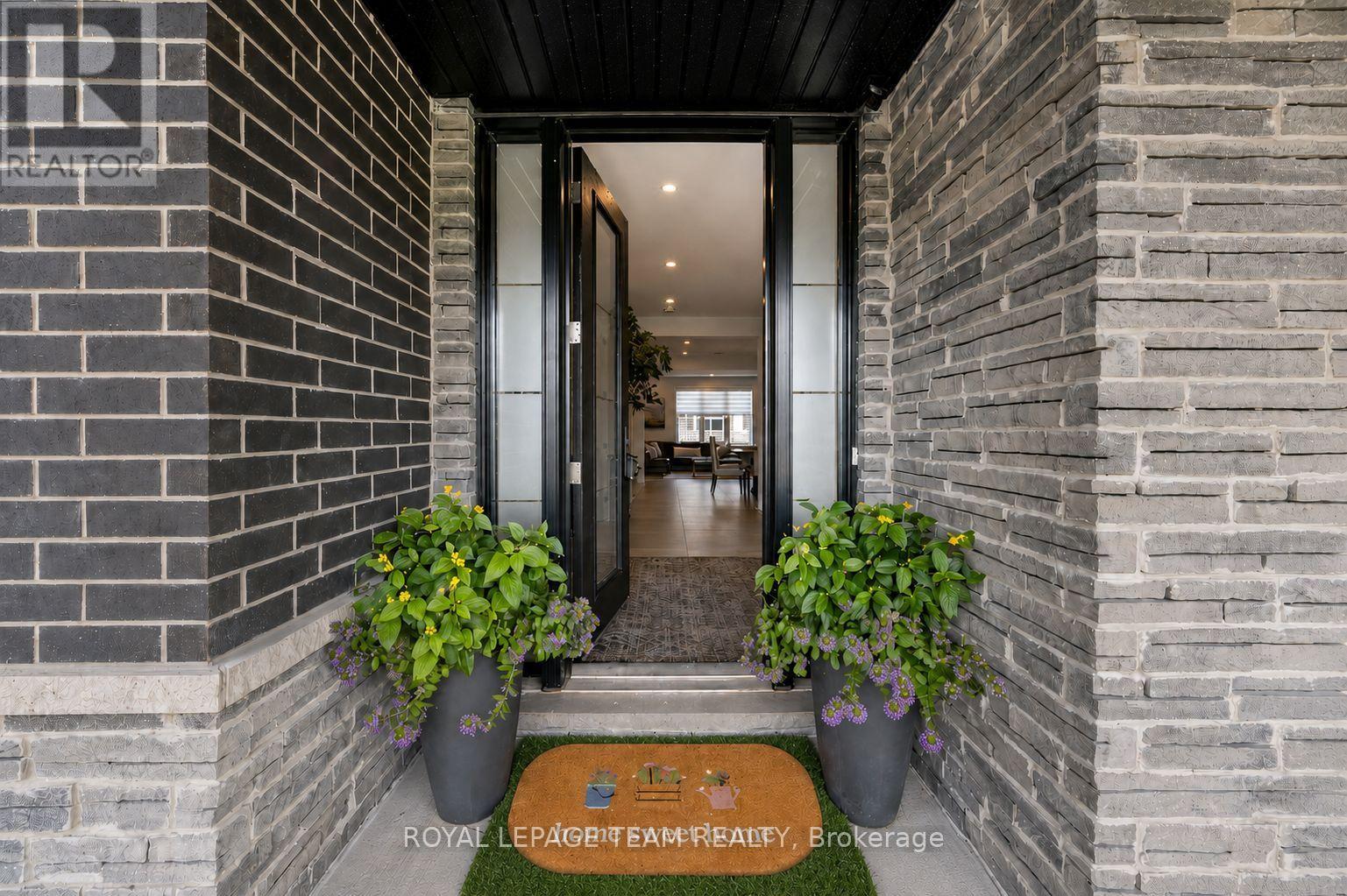 58 Yacht Terrace Property Photo 5