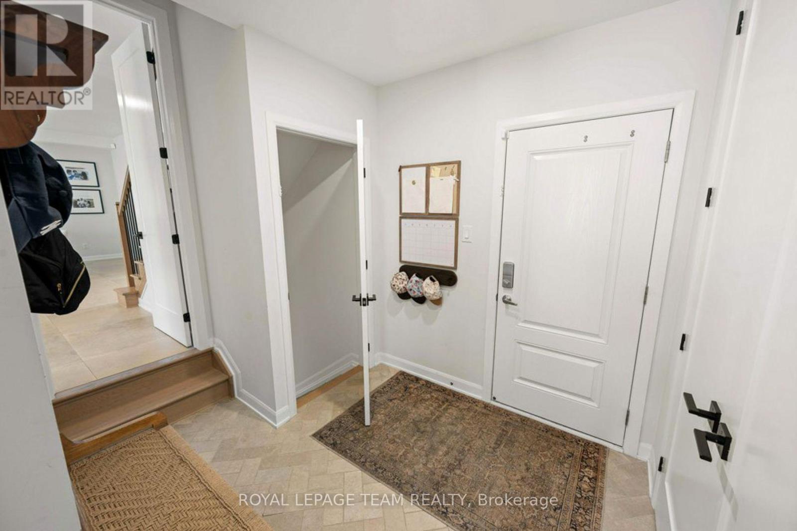 58 Yacht Terrace Property Photo 22