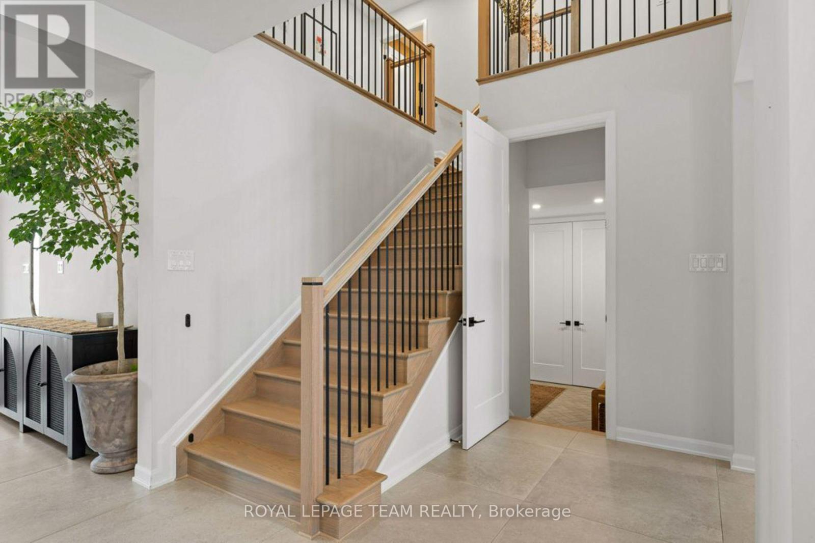 58 Yacht Terrace Property Photo 23