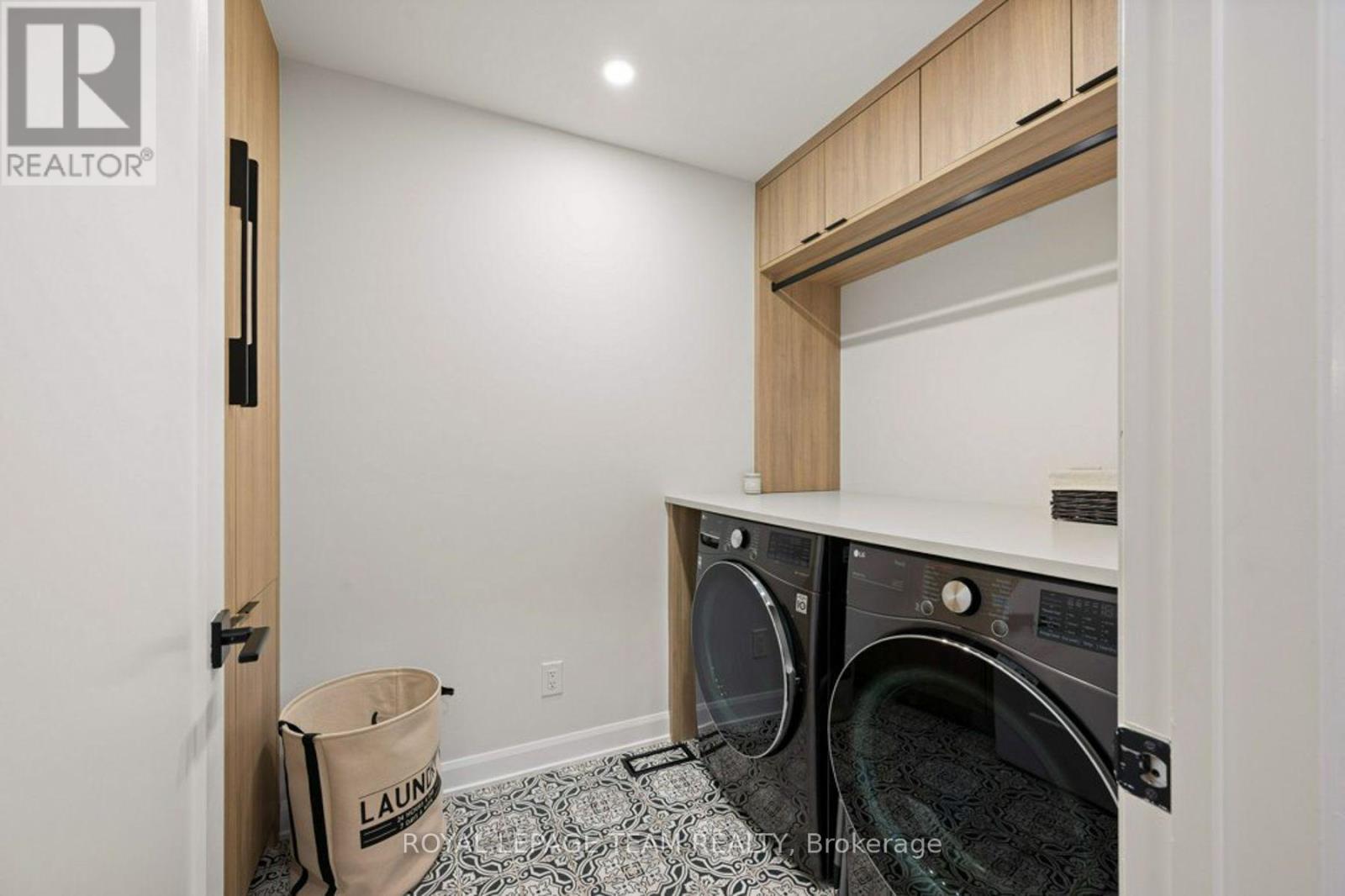 58 Yacht Terrace Property Photo 24