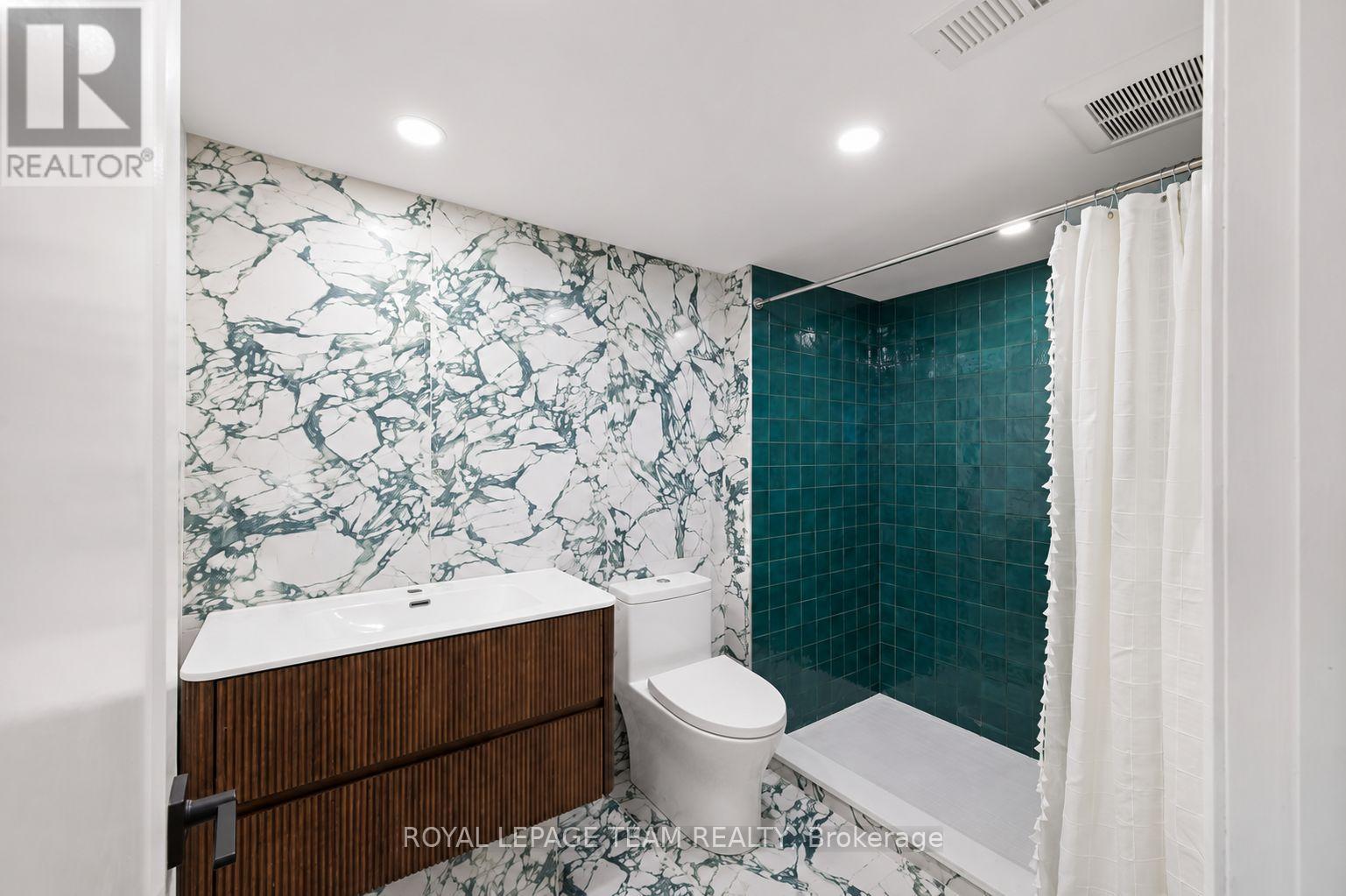 58 Yacht Terrace Property Photo 41
