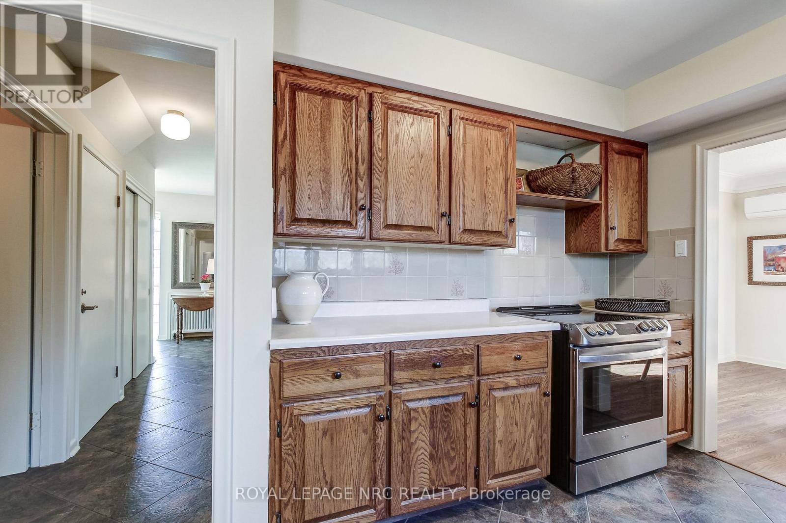 24 Tennessee Avenue Property Photo 19