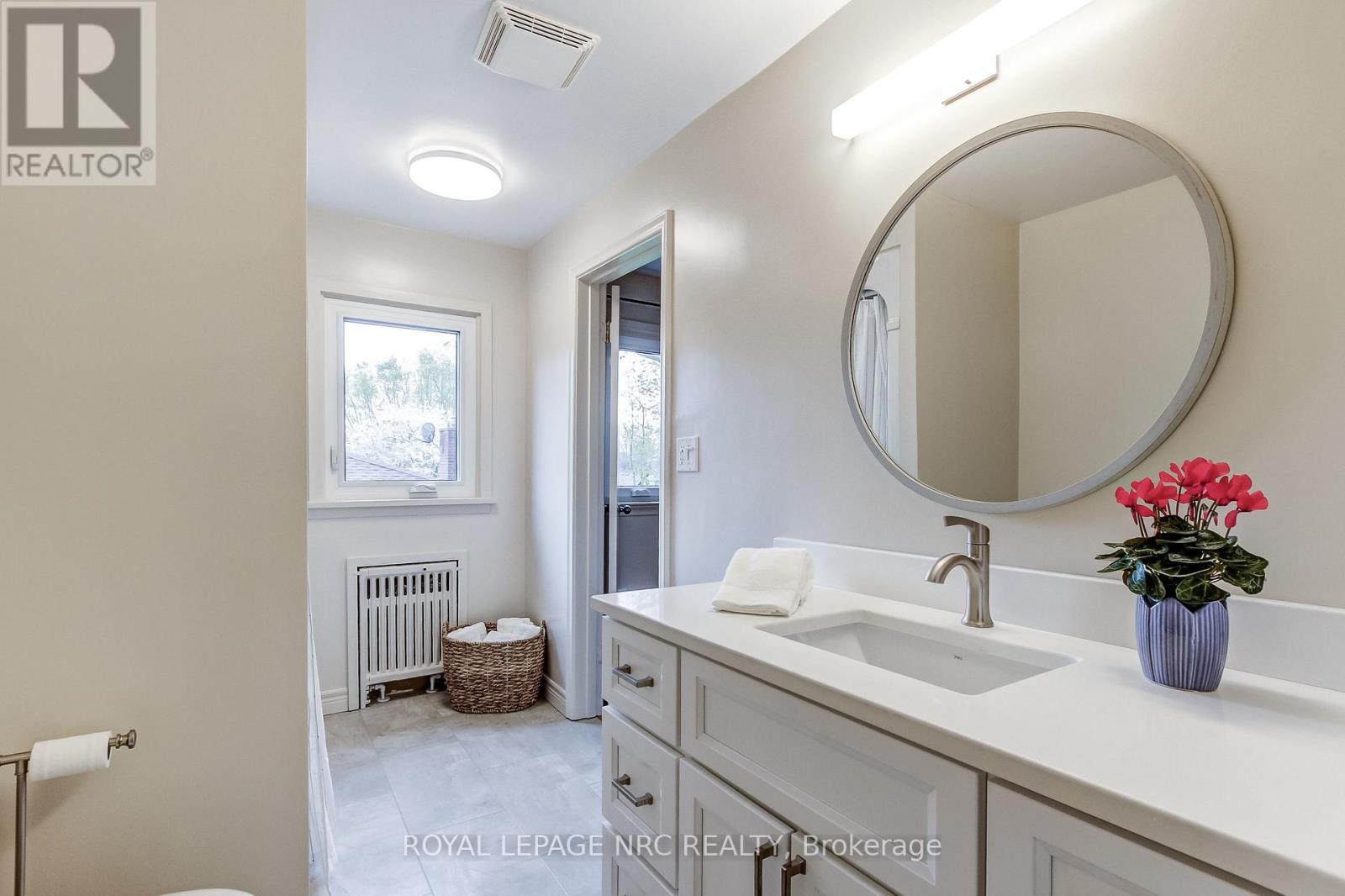 24 Tennessee Avenue Property Photo 27