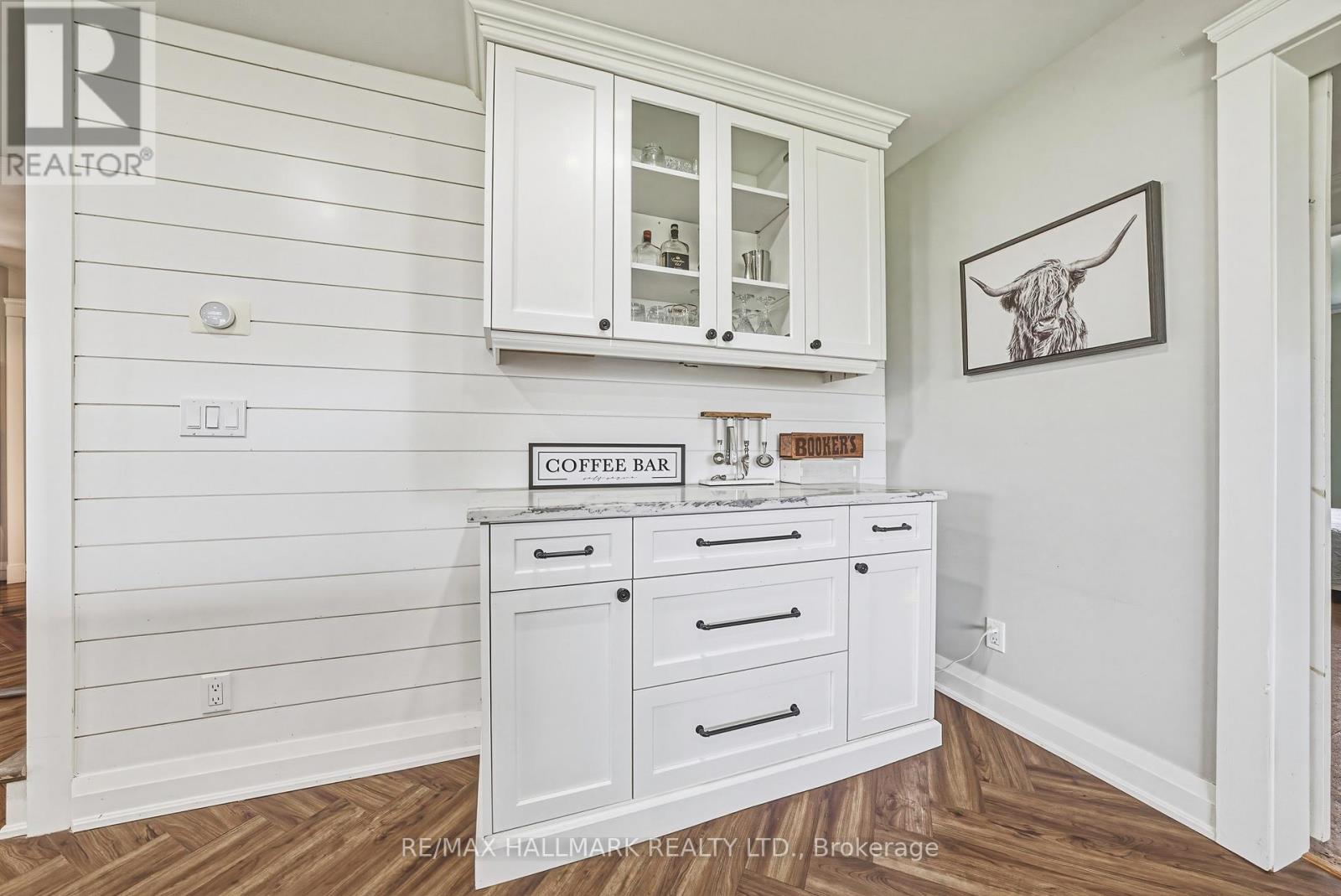 1292 Glancaster Road Property Photo 10