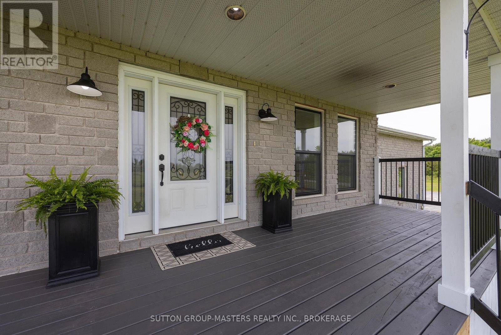 5052 Bradford Road Property Photo 2