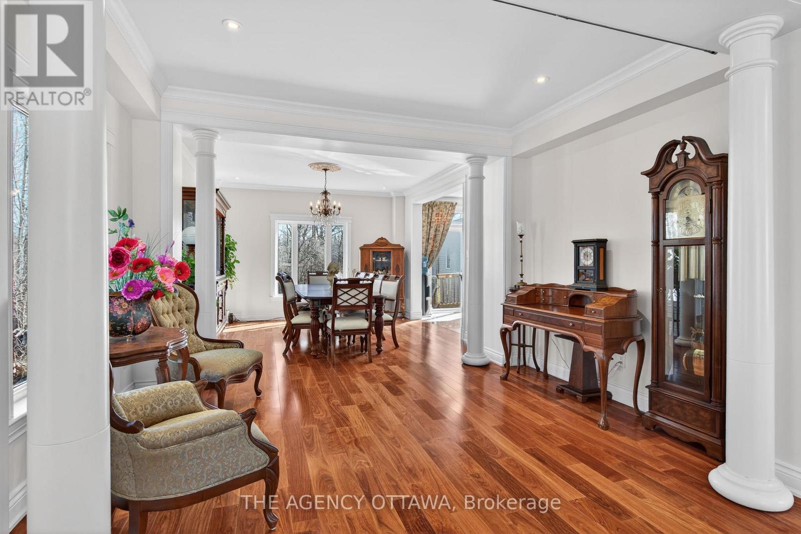 4633 Albion Road Property Photo 14