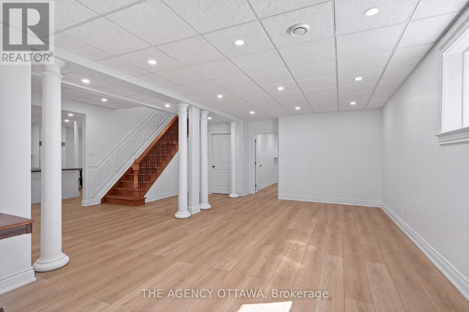 4633 Albion Road Property Photo 35