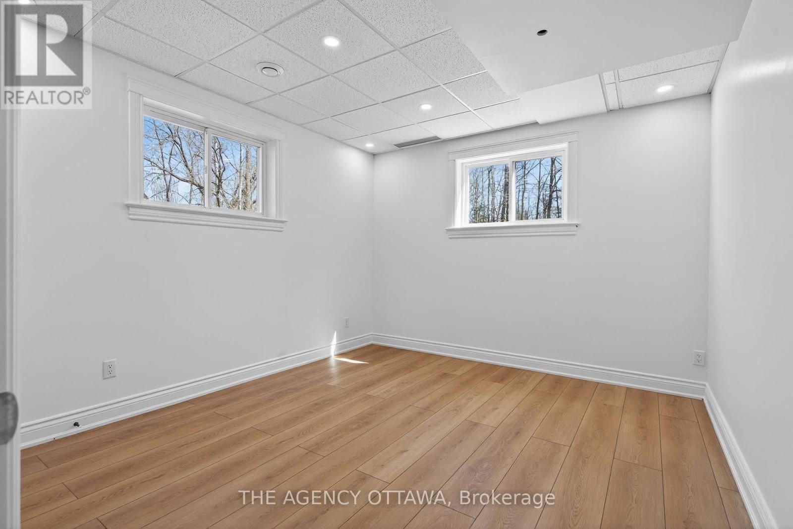 4633 Albion Road Property Photo 38