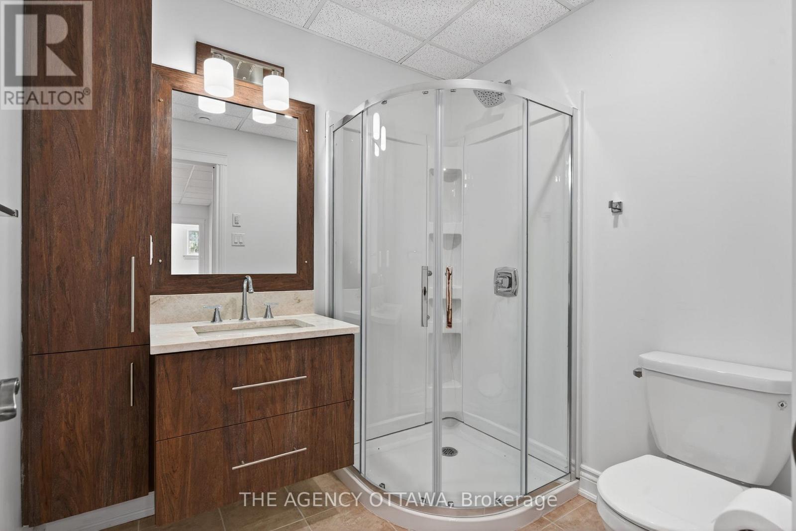4633 Albion Road Property Photo 39