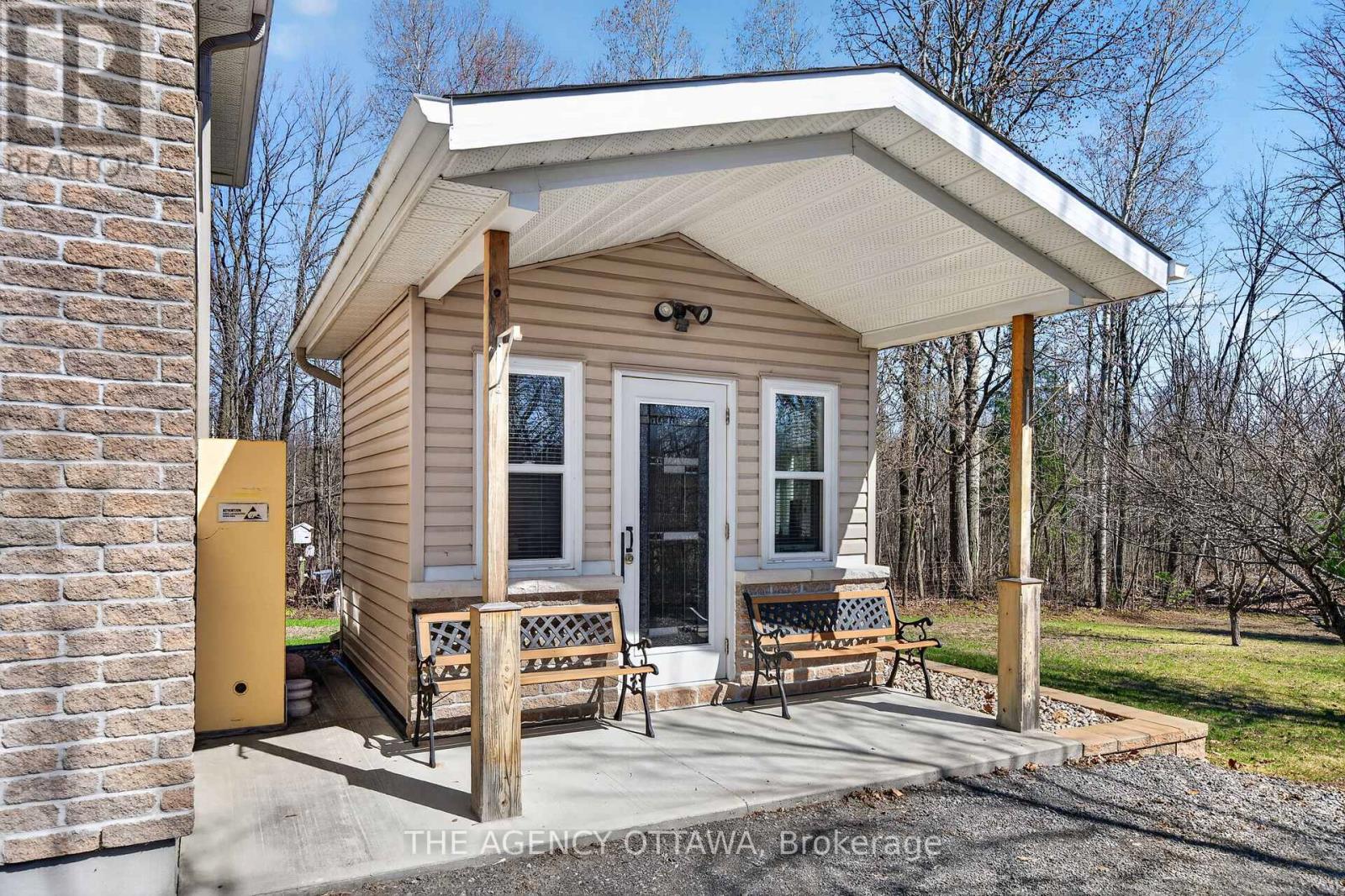 4633 Albion Road Property Photo 43