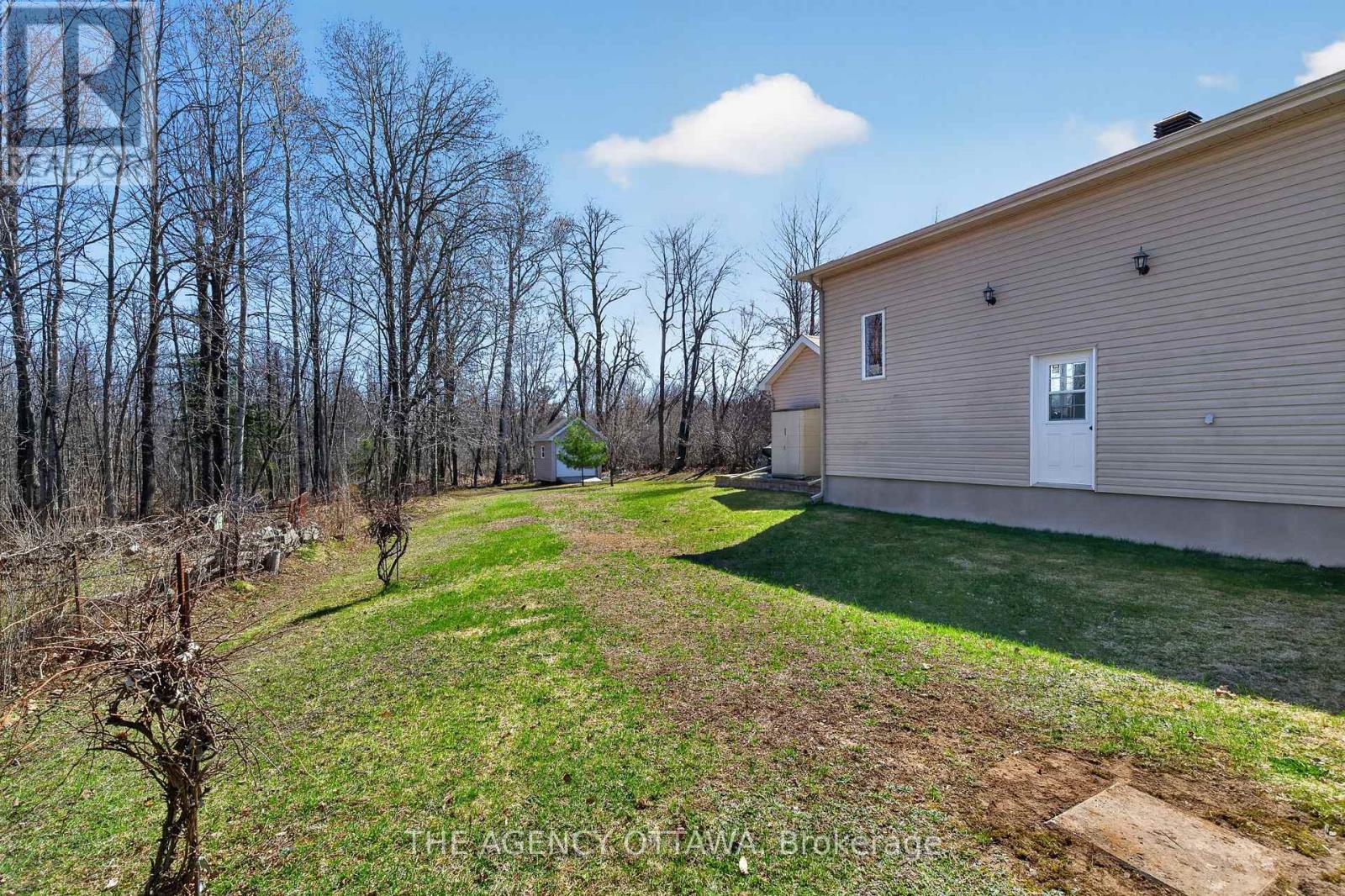 4633 Albion Road Property Photo 49