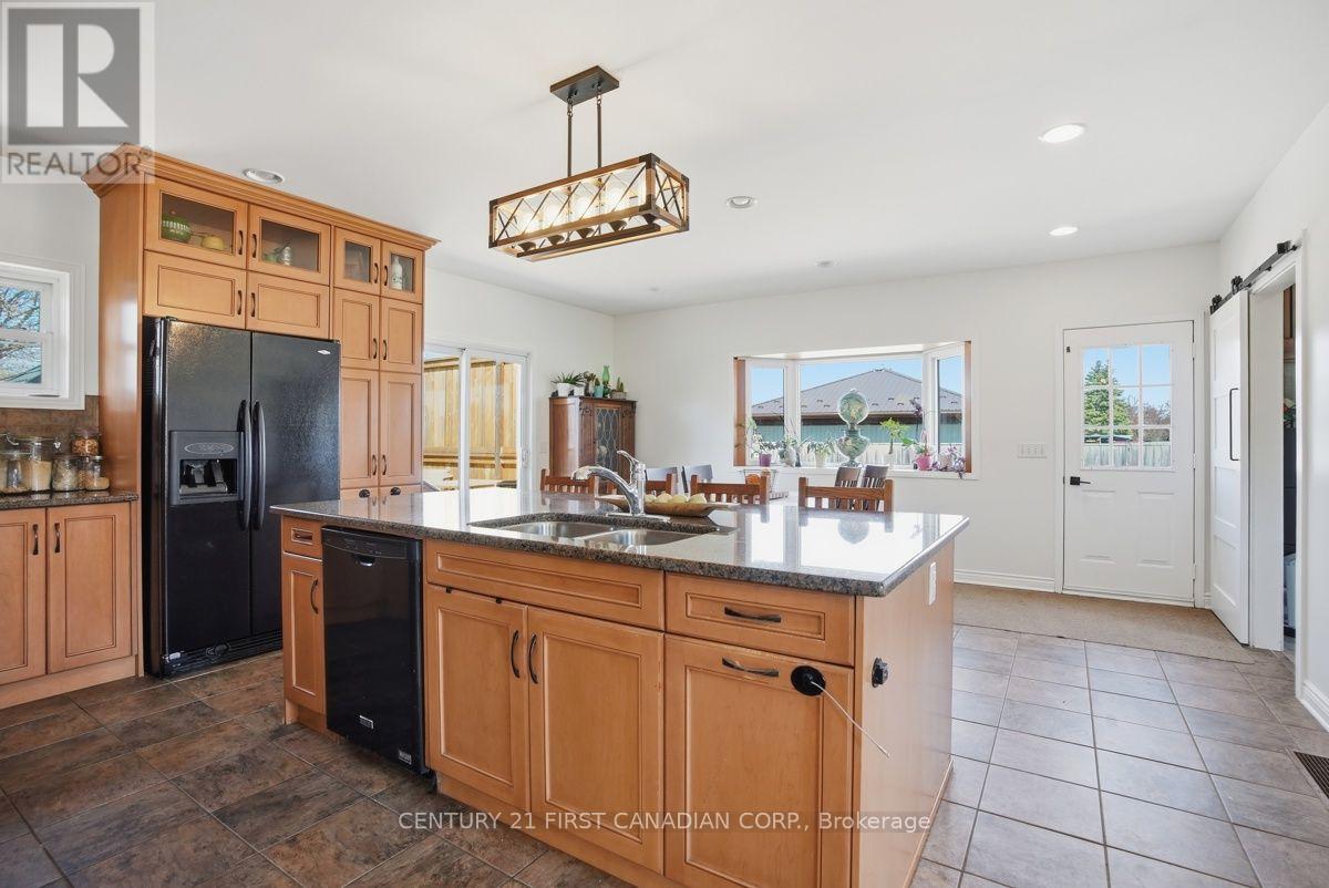3159 Nauvoo Road Property Photo 6