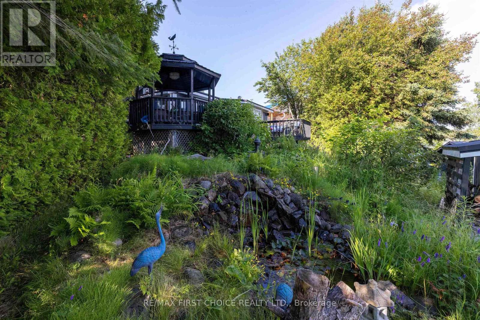1185 Sunrise Beach Road Property Photo 32