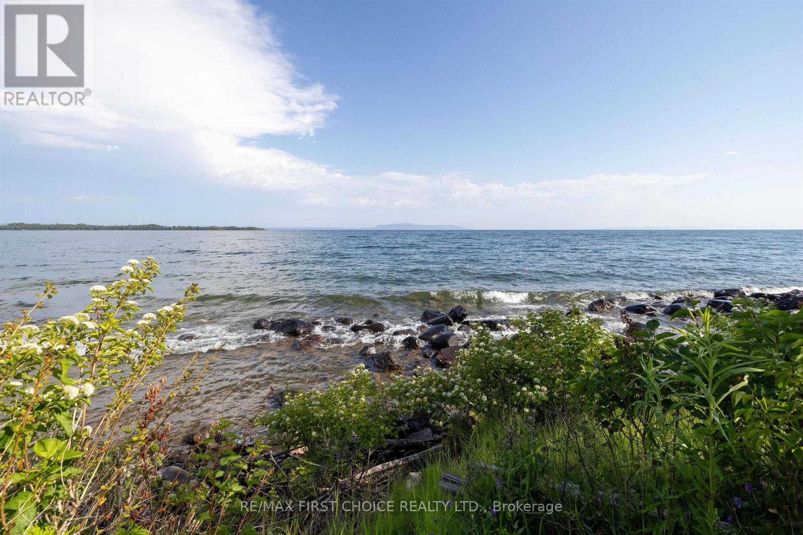 1185 Sunrise Beach Road Property Photo 35