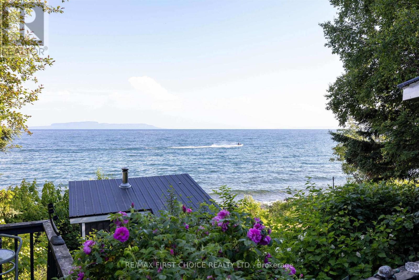 1185 Sunrise Beach Road Property Photo 42