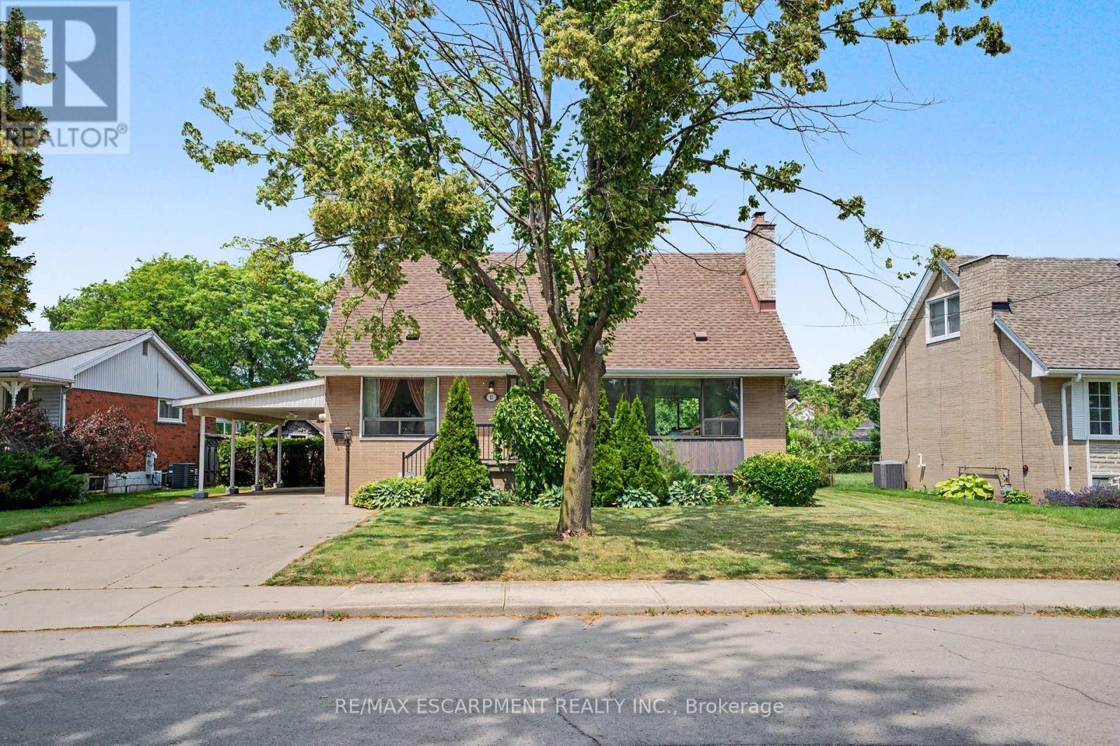 11 Marshall Avenue Property Photo 1