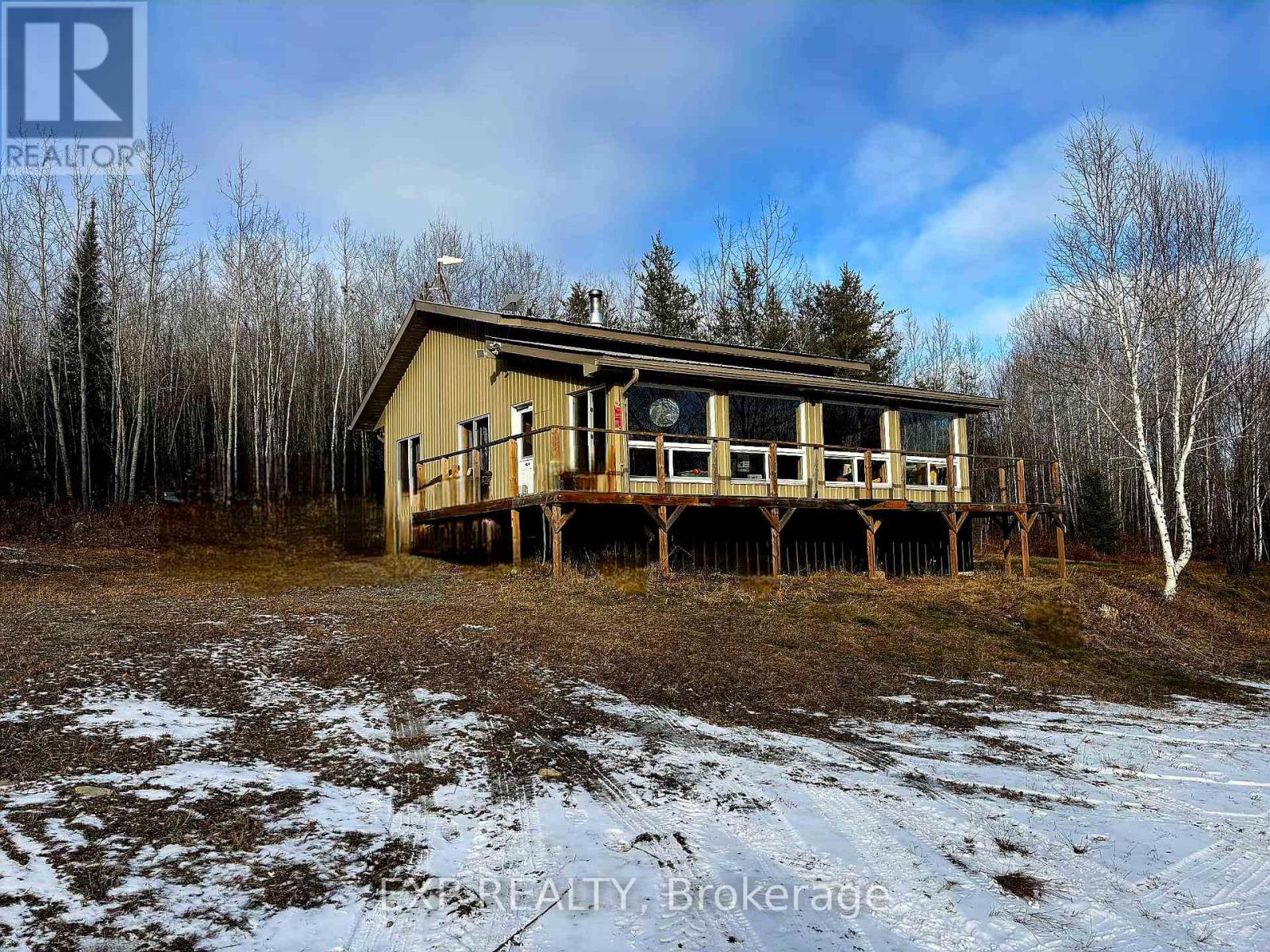 547 Guillemette Road Property Photo 1