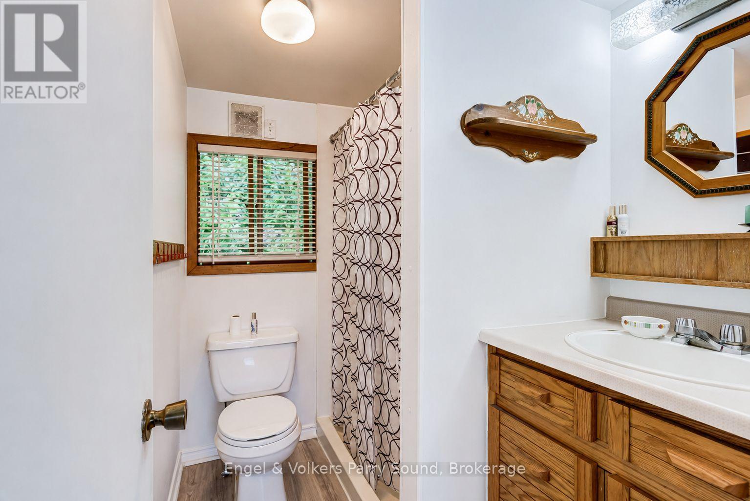 27 Lower Lane Property Photo 26