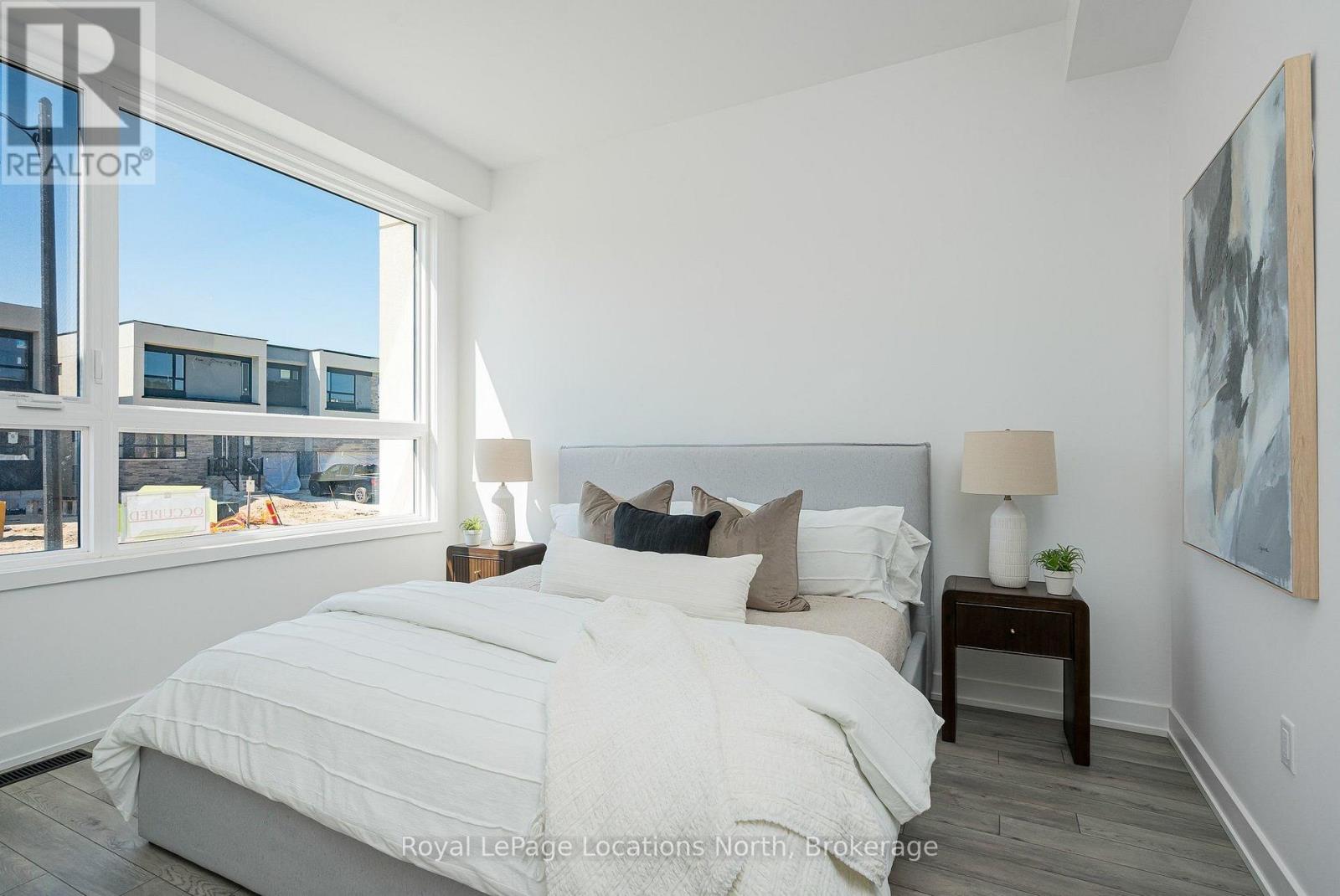 214 Stoneleigh Drive Property Photo 16
