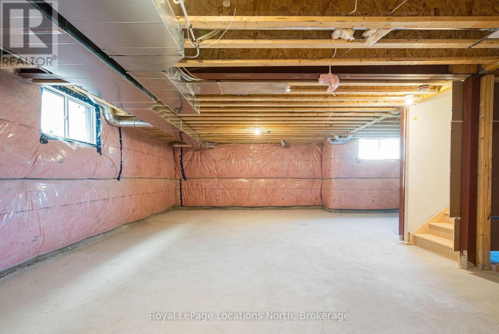 214 Stoneleigh Drive Property Photo 31