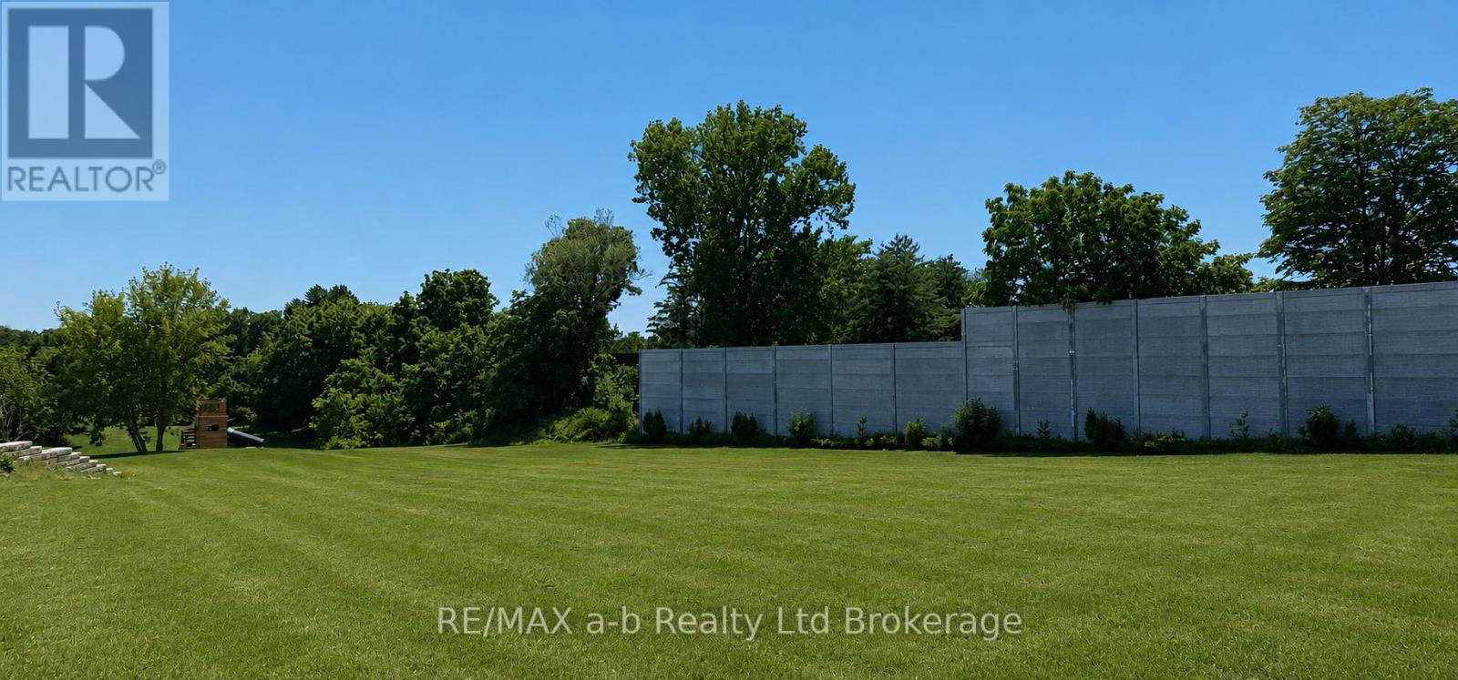 68 Herb Street Property Photo 1