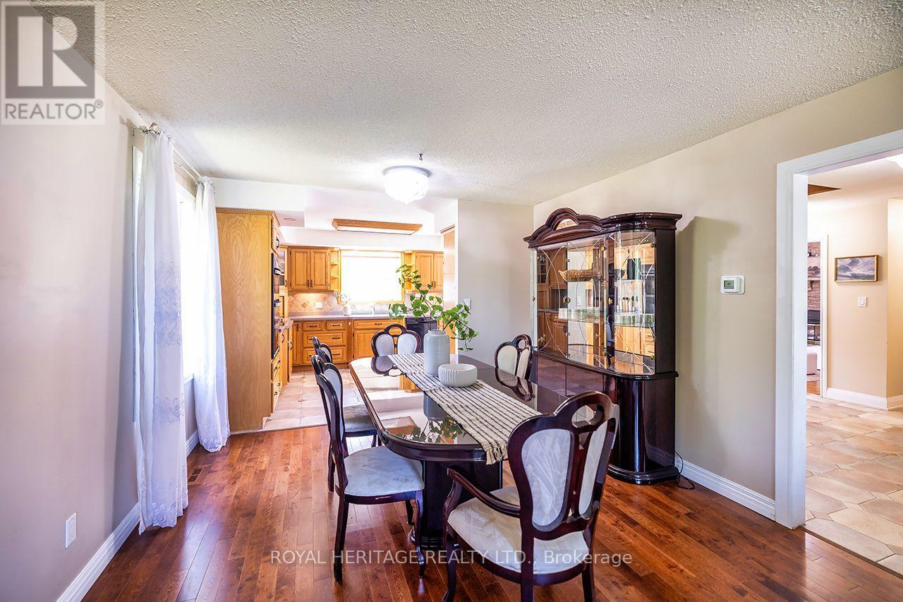 1238 Tapley 1/4 Line Property Photo 12