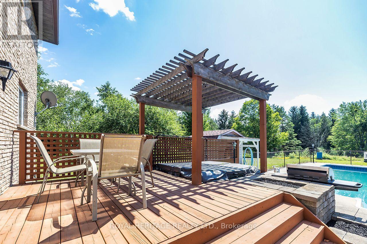 1238 Tapley 1/4 Line Property Photo 41