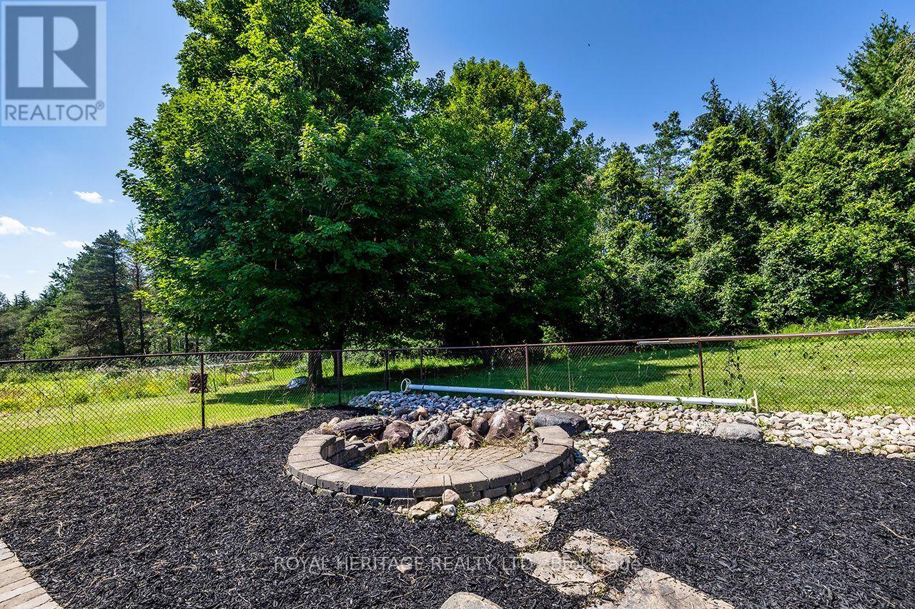 1238 Tapley 1/4 Line Property Photo 43