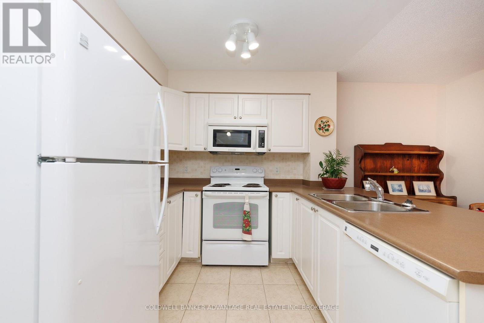 1208 - 330 Prince Charles Drive S Property Photo 3