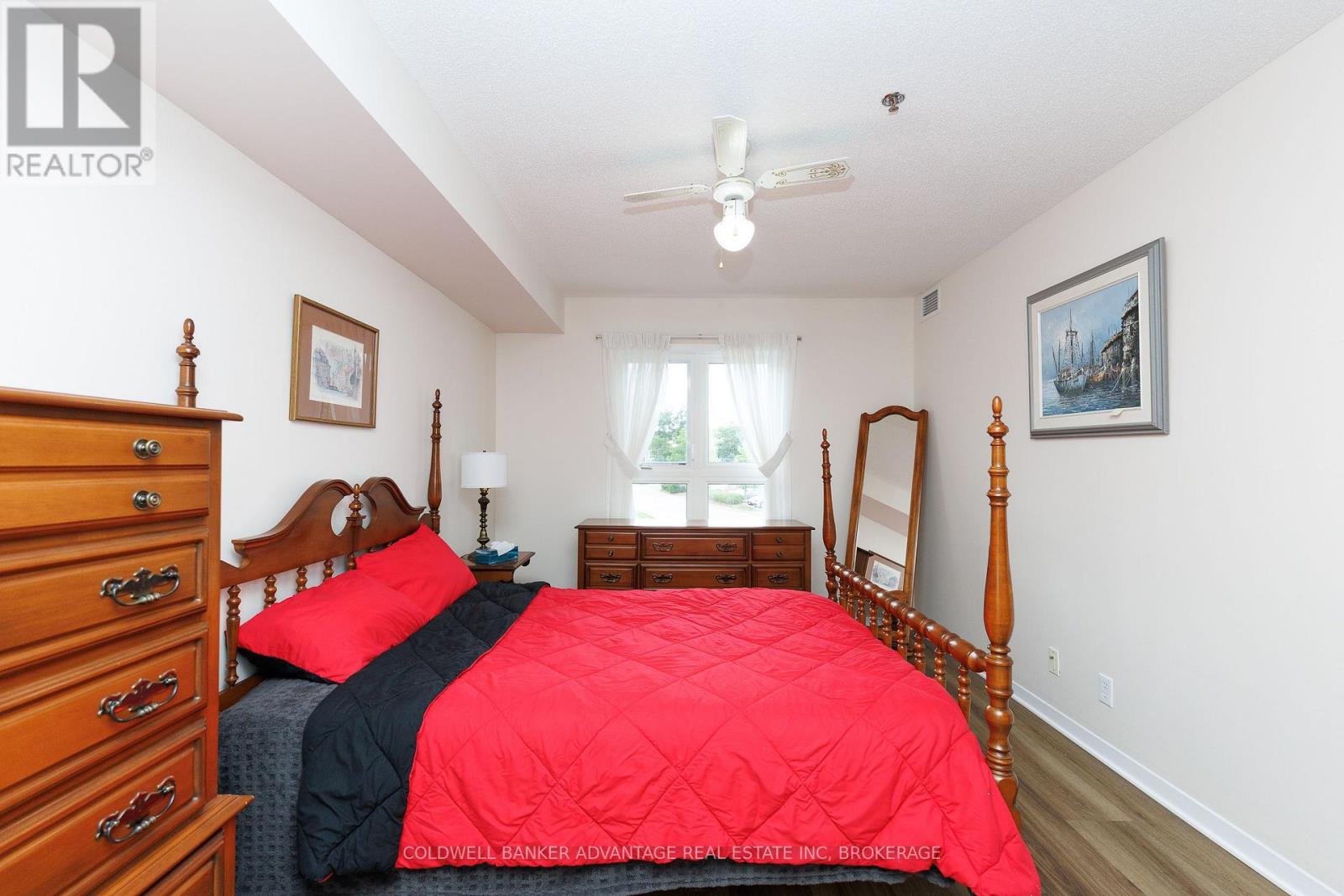1208 - 330 Prince Charles Drive S Property Photo 11