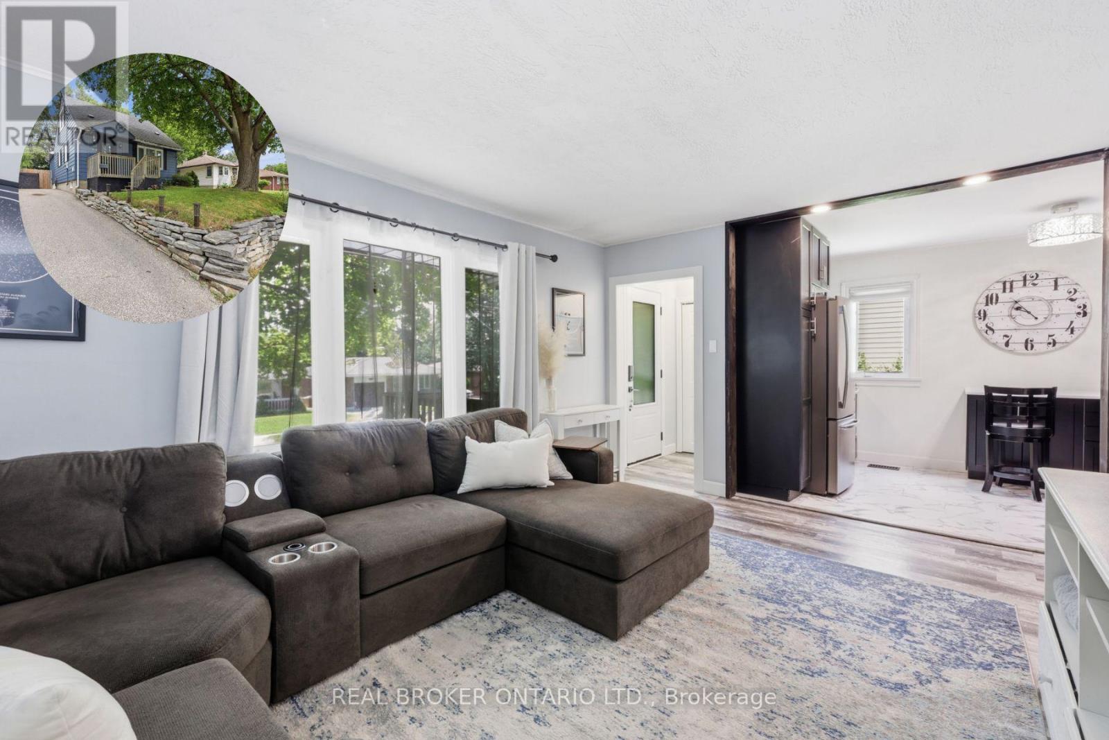 21 Ridgewood Avenue Property Photo 1