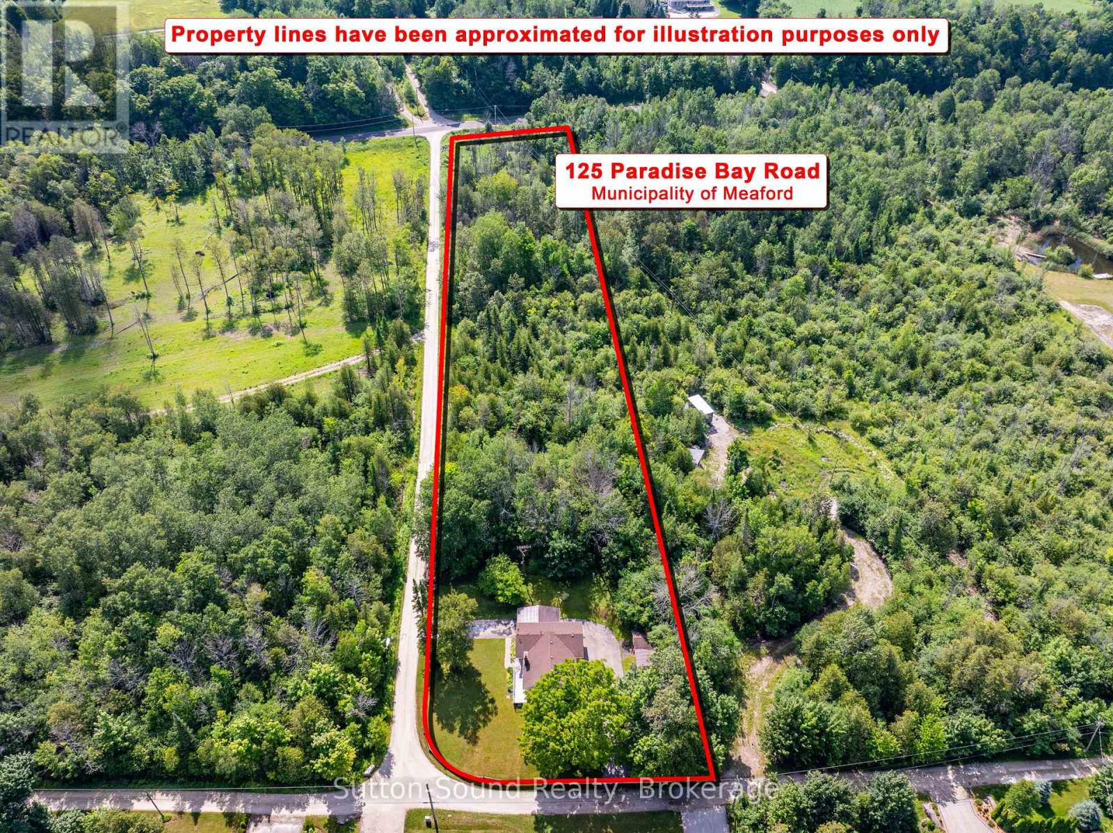 125 Paradise Bay Road Property Photo 3